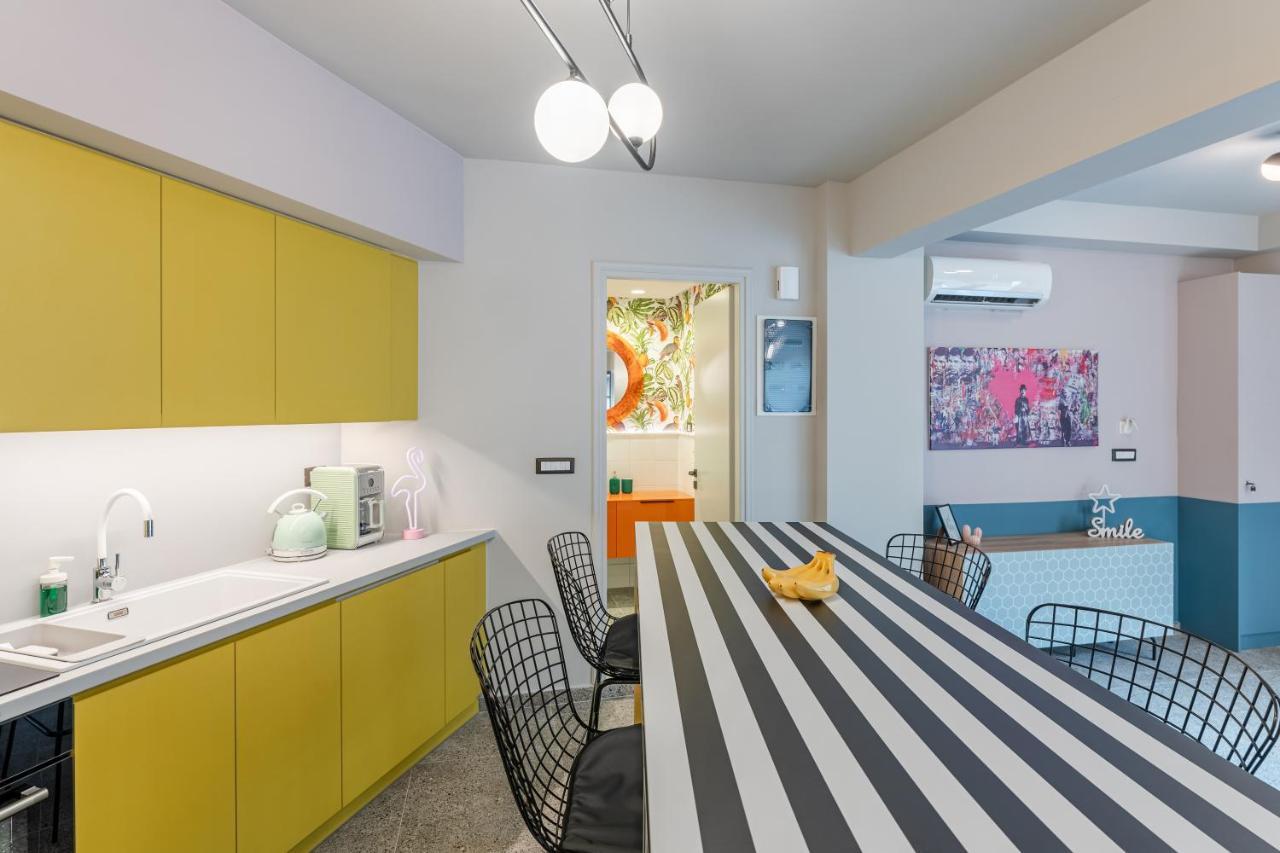 Appartement Pop Art Homm In Groovy Koukaki à Athènes Extérieur photo