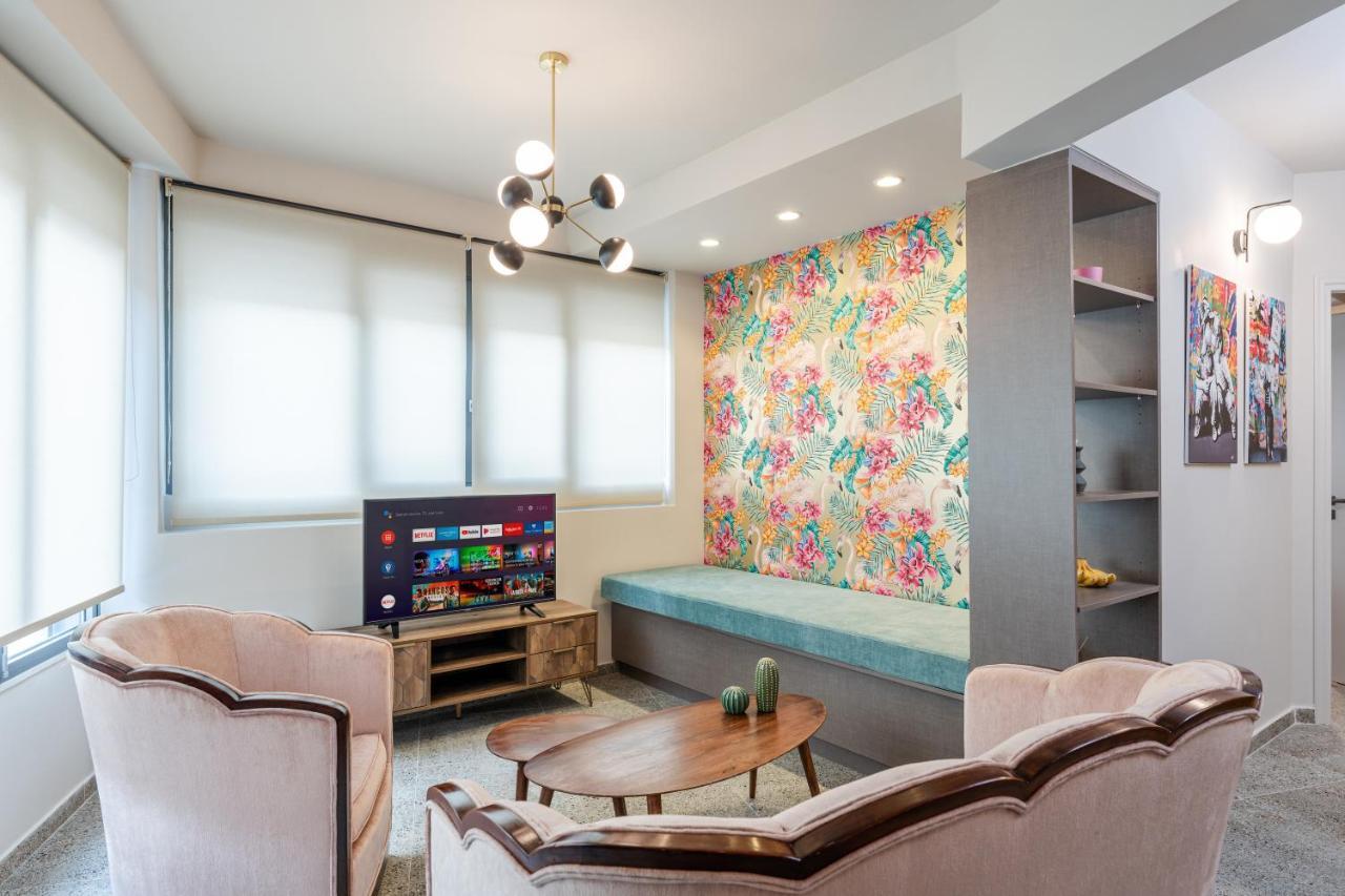 Appartement Pop Art Homm In Groovy Koukaki à Athènes Extérieur photo